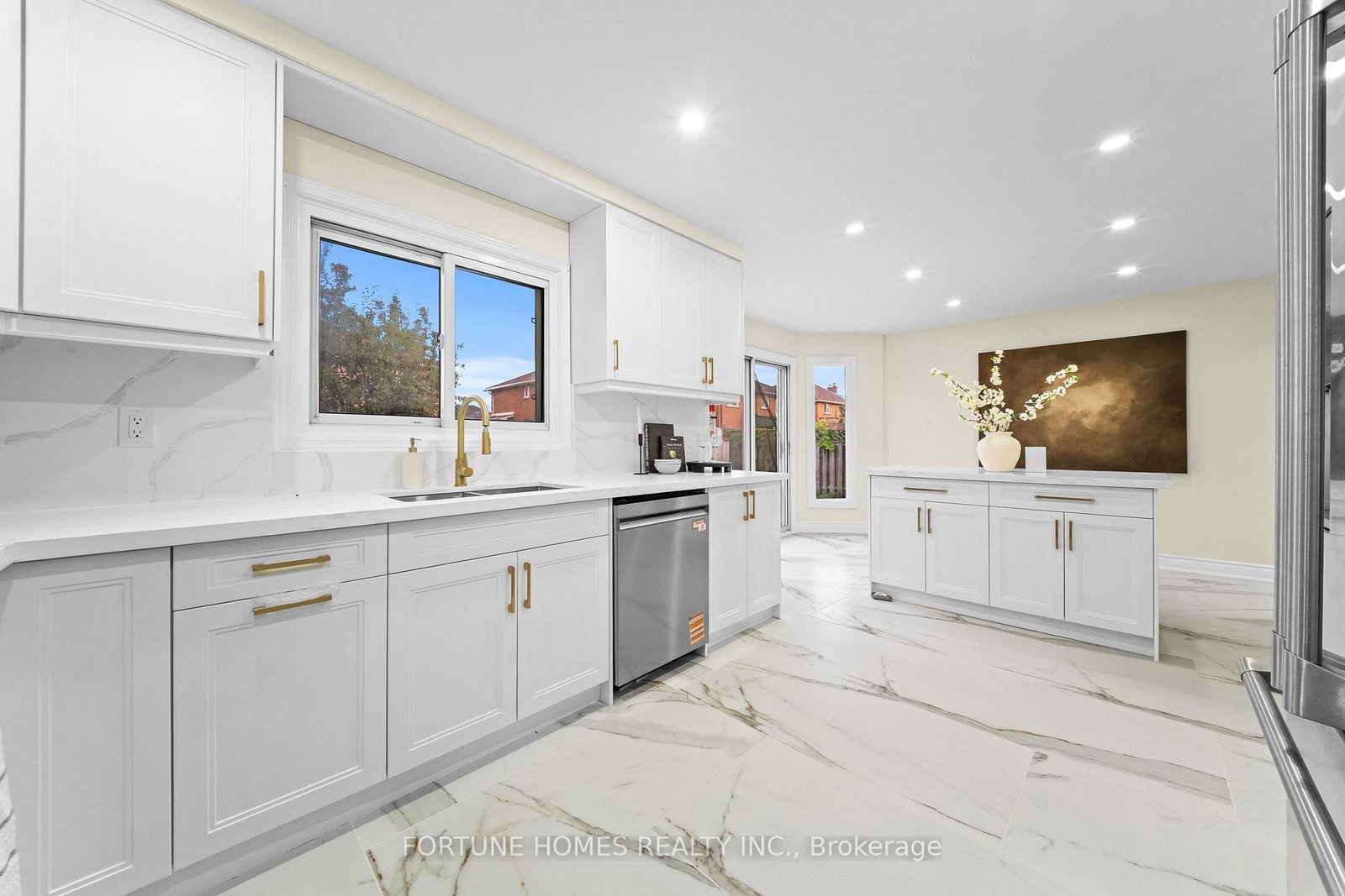 1 Ortona Drive • Brampton, ON photo 16