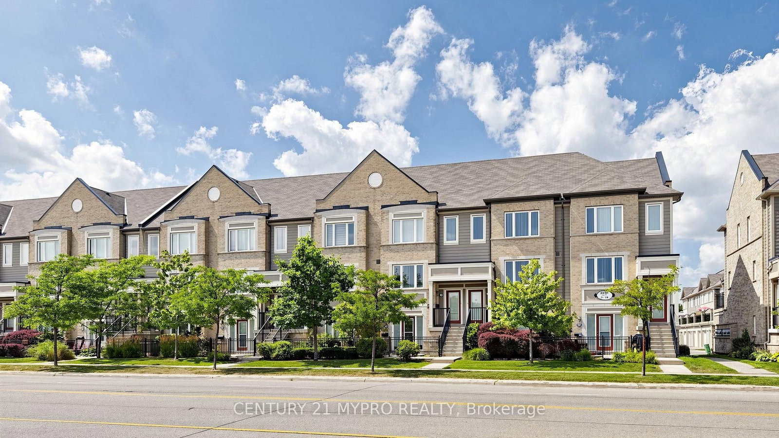 2895 Hazelton Place E • #3 • Mississauga, ON photo 2