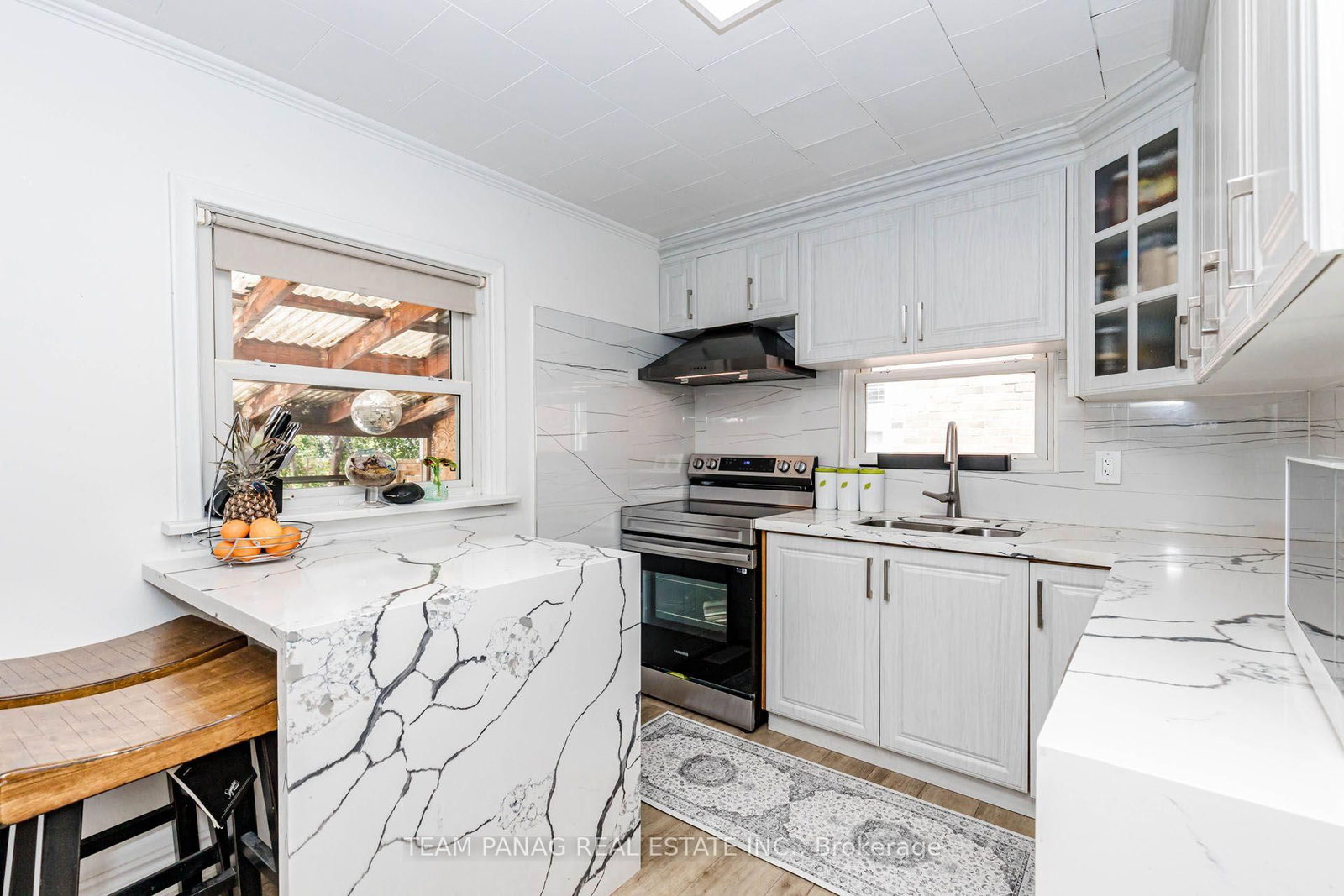 14 Spears Street • Toronto, ON photo 11