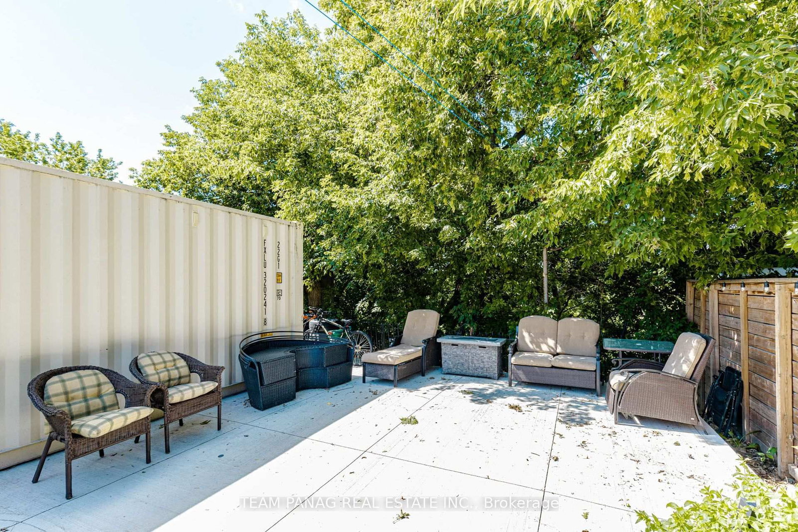 14 Spears Street • Toronto, ON photo 41