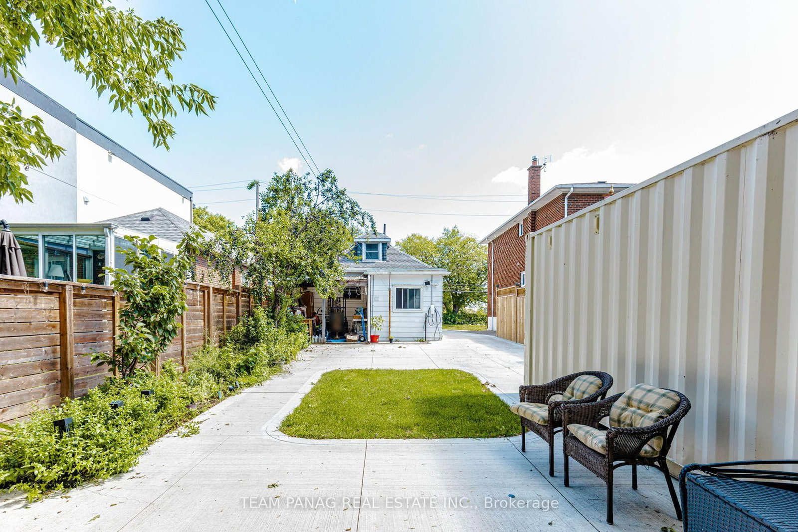 14 Spears Street • Toronto, ON photo 43