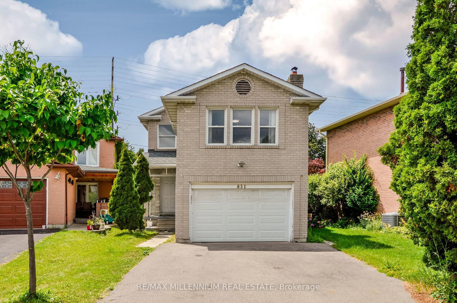 651 Shetani Mississauga,ON L5B 2Z7