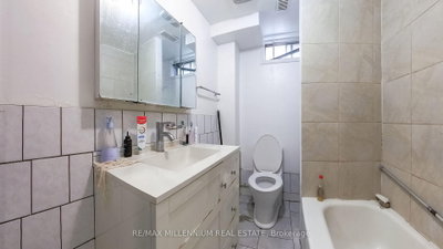 651 Shetani Mississauga,ON L5B 2Z7 — Photo 37
