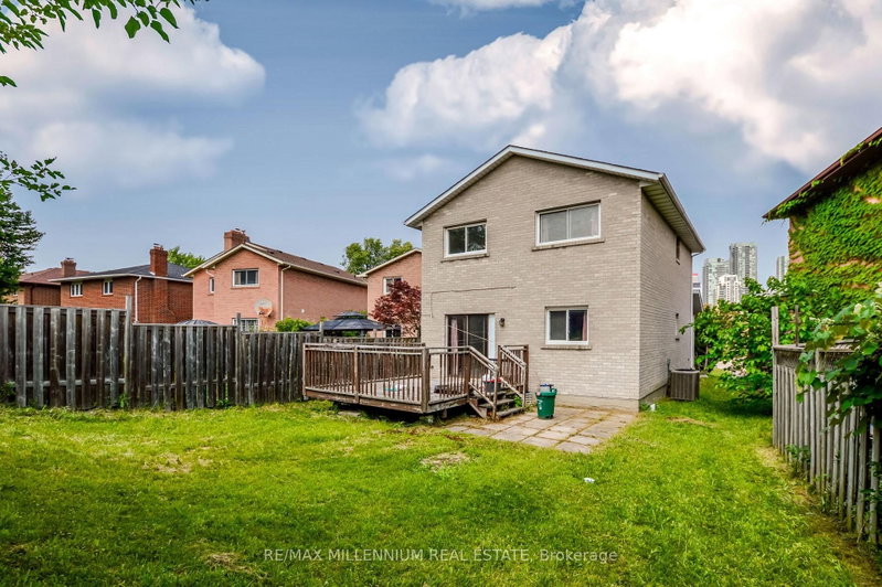 651 Shetani Mississauga,ON L5B 2Z7 — Photo 39