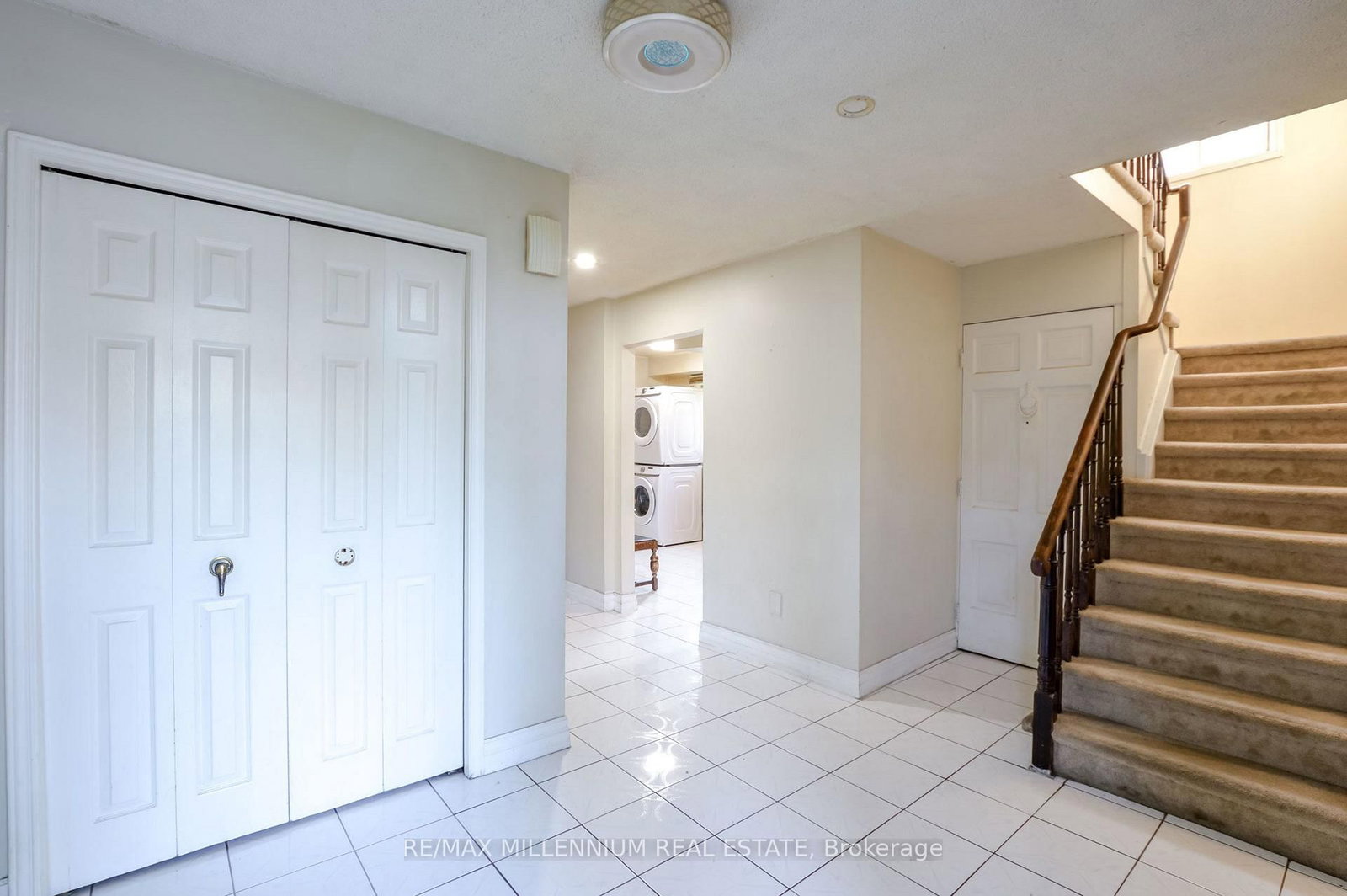 651 Shetani Mississauga,ON L5B 2Z7 — Photo 4