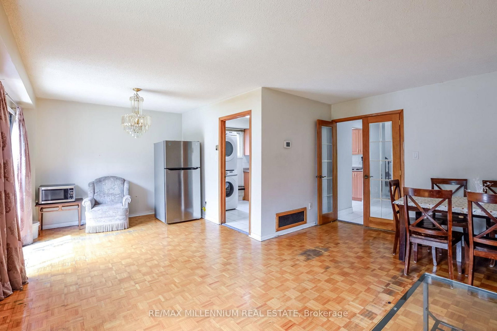 651 Shetani Mississauga,ON L5B 2Z7 — Photo 9