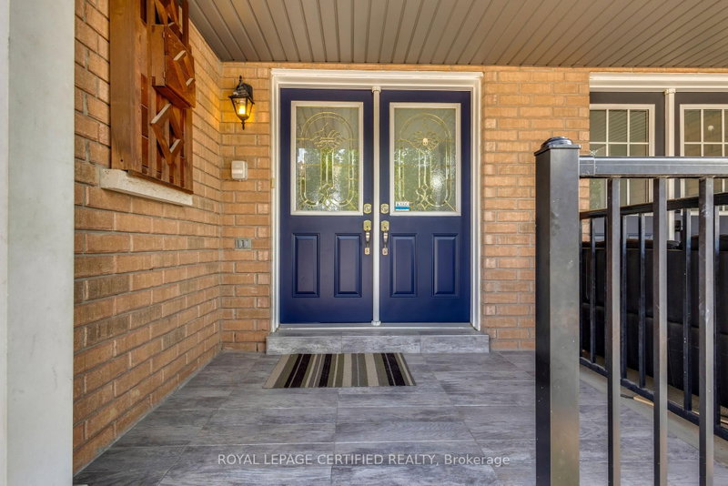 56 Pefferlaw Circle