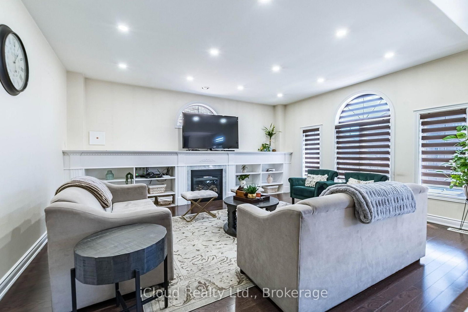 14 Solstice Street • Brampton, ON photo 10