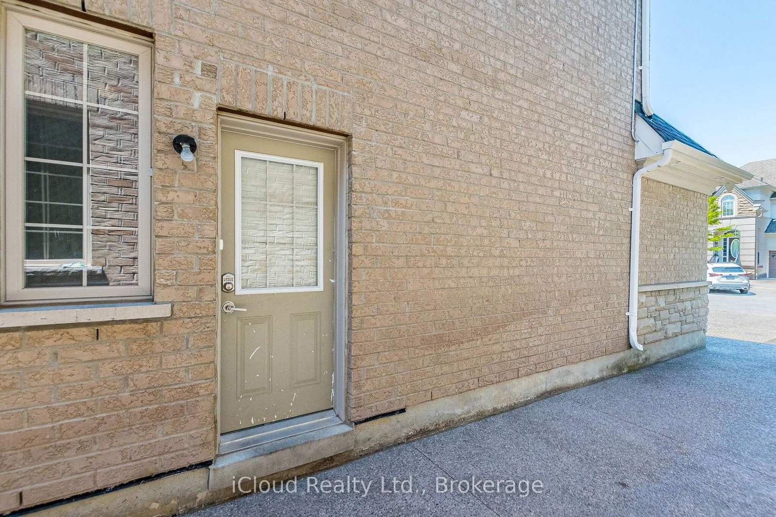 14 Solstice Street • Brampton, ON photo 48