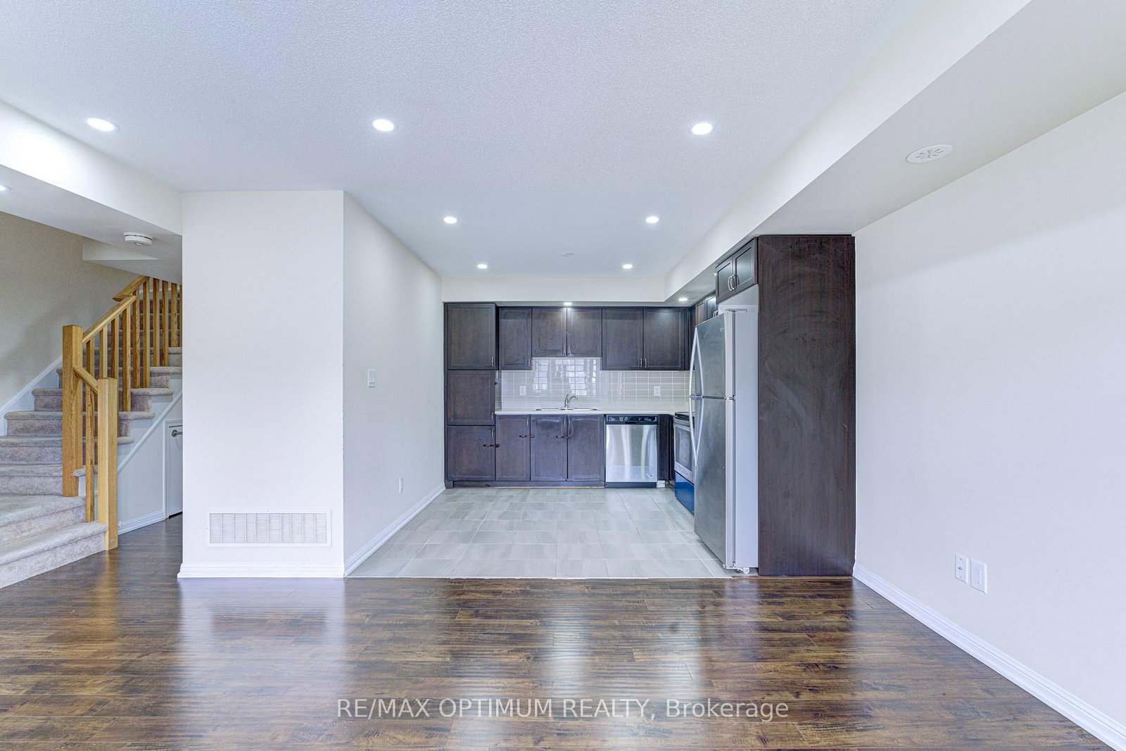 250 Sunny Meadow Boulevard • #307 • Brampton, ON photo 8