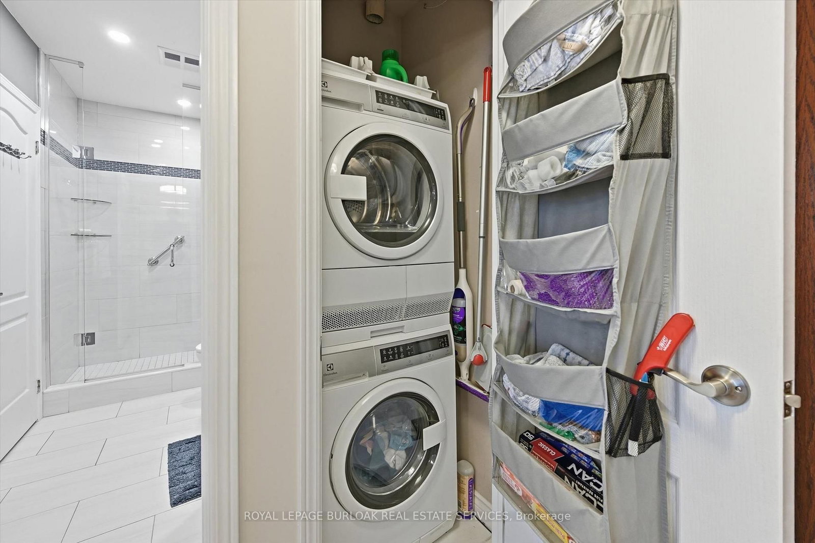 1276 Maple Crossing Boulevard • #110 • Burlington, ON photo 18