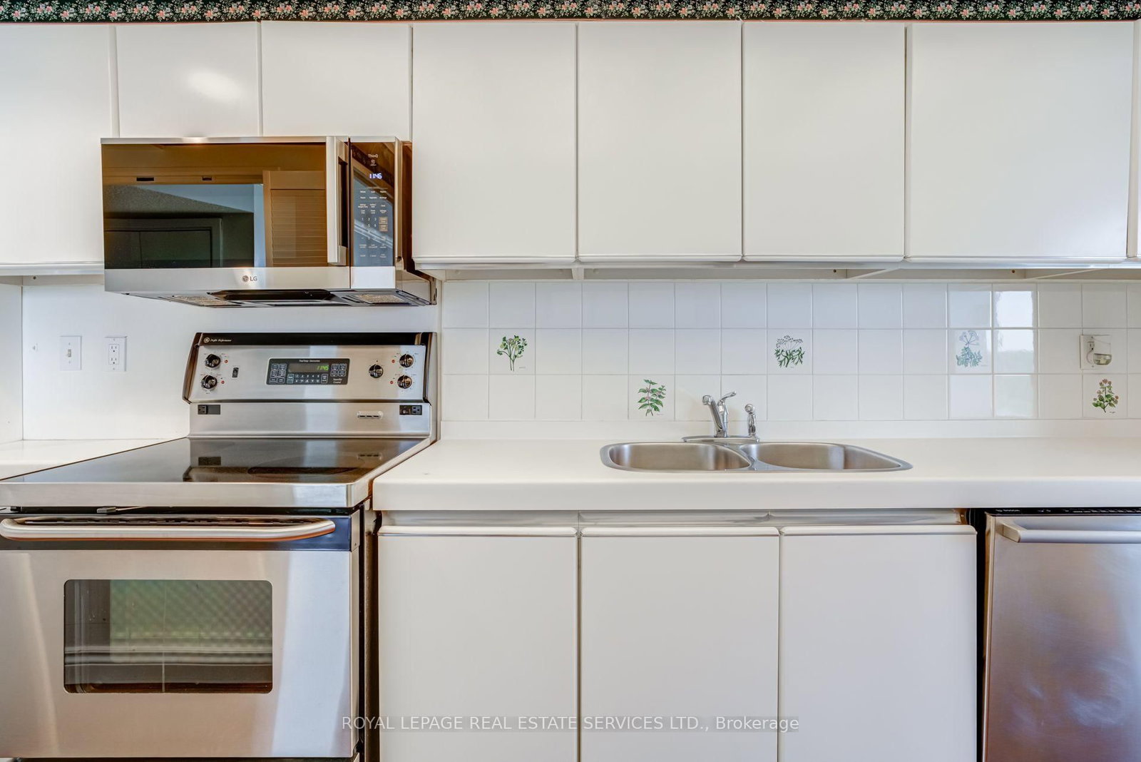 1610-2045 Lake Shore Blvd, Toronto, view 16