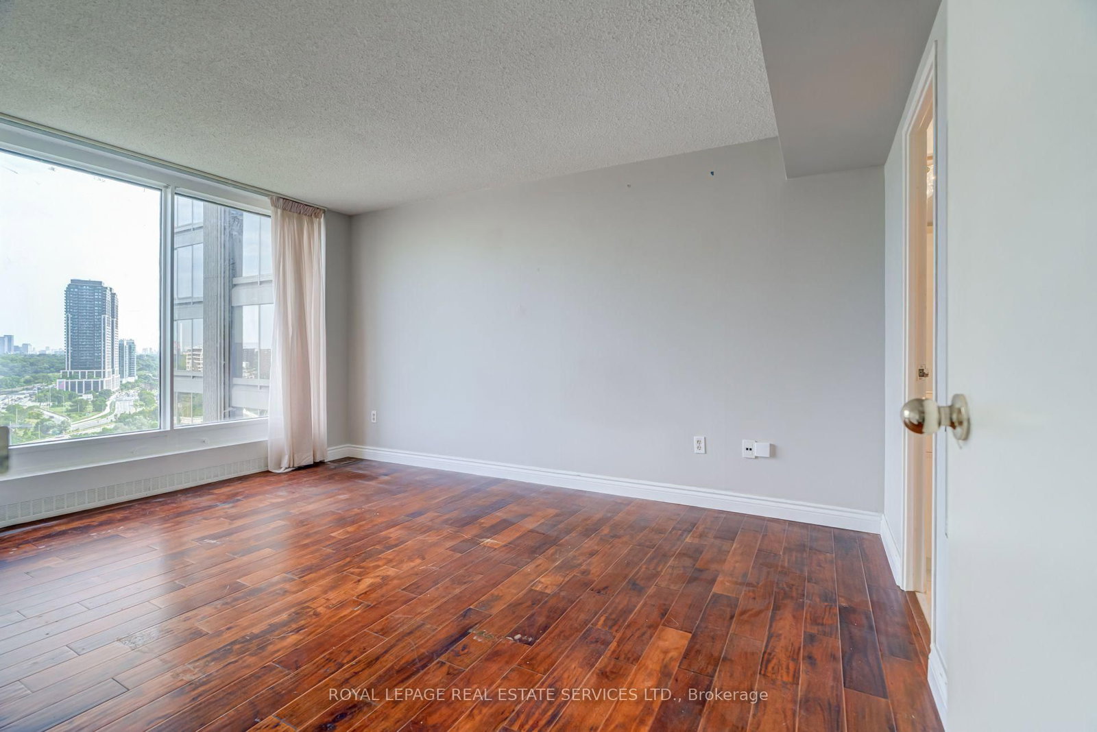 1610-2045 Lake Shore Blvd, Toronto, view 19