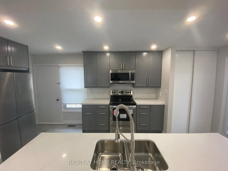 118 Avening Drive