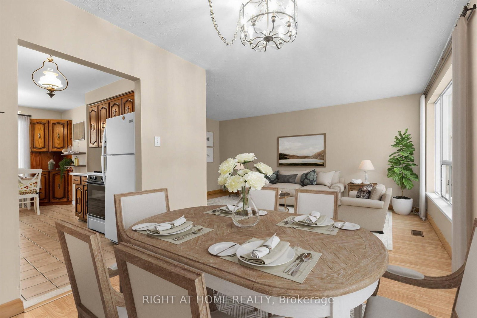 12 Candlewood Crescent • Toronto, ON photo 10