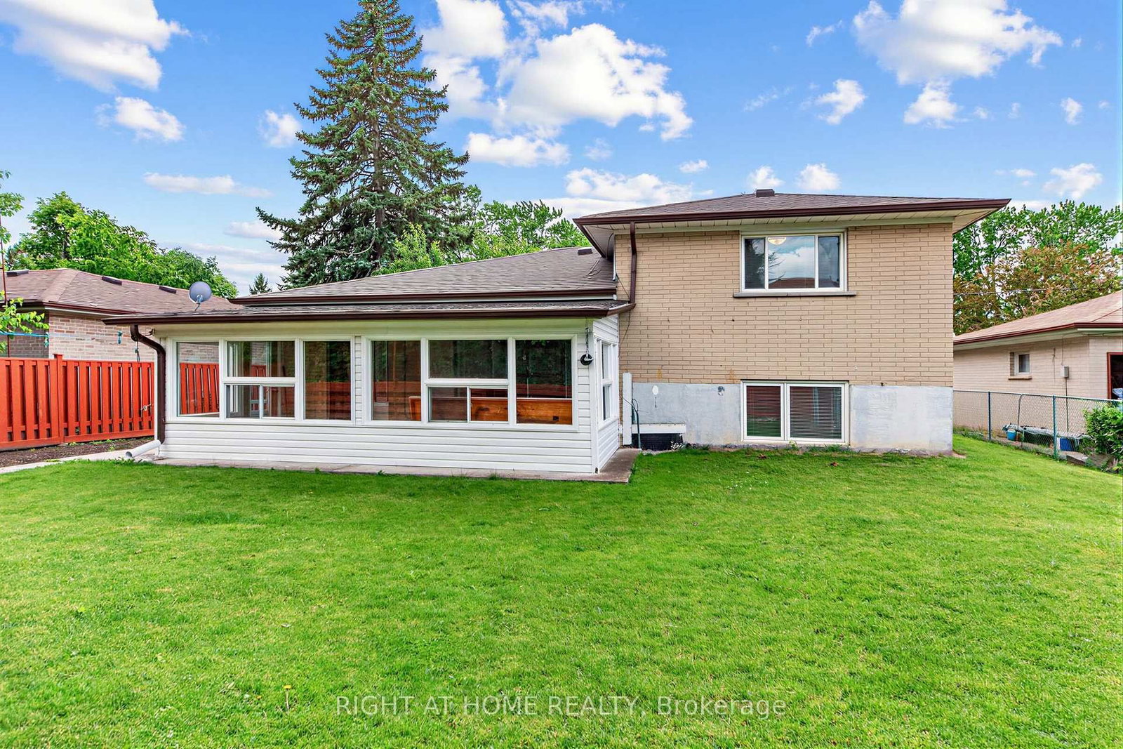 12 Candlewood Crescent • Toronto, ON photo 33