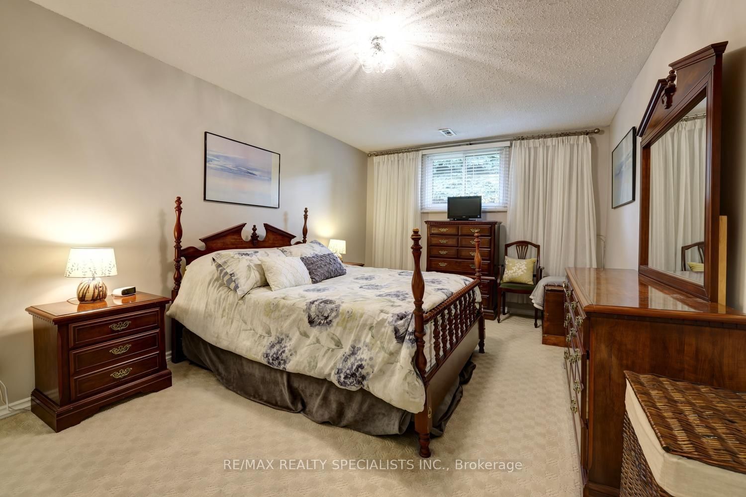 293 Louis Drive • Mississauga, ON photo 36