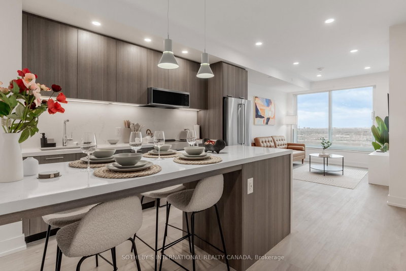 1706 - 29 York Garden Way