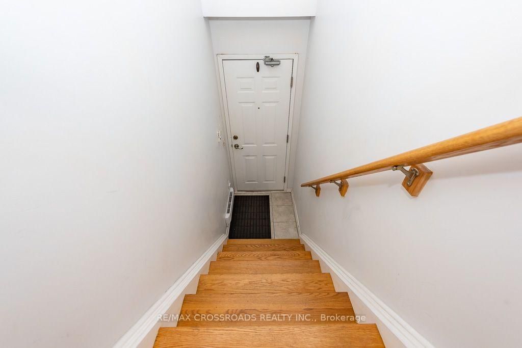 2441 Greenwich Drive • #29 • Oakville, ON photo 11