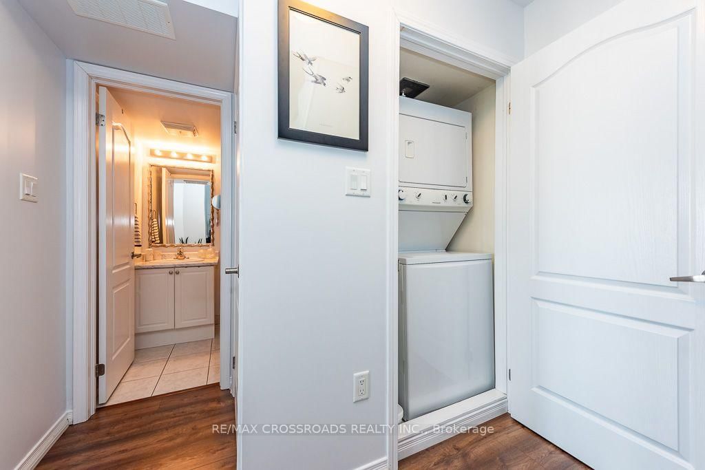 2441 Greenwich Drive • #29 • Oakville, ON photo 36