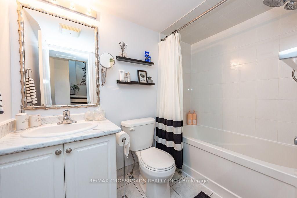 2441 Greenwich Drive • #29 • Oakville, ON photo 39