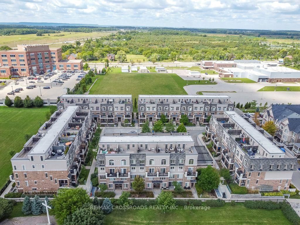 2441 Greenwich Drive • #29 • Oakville, ON photo 6