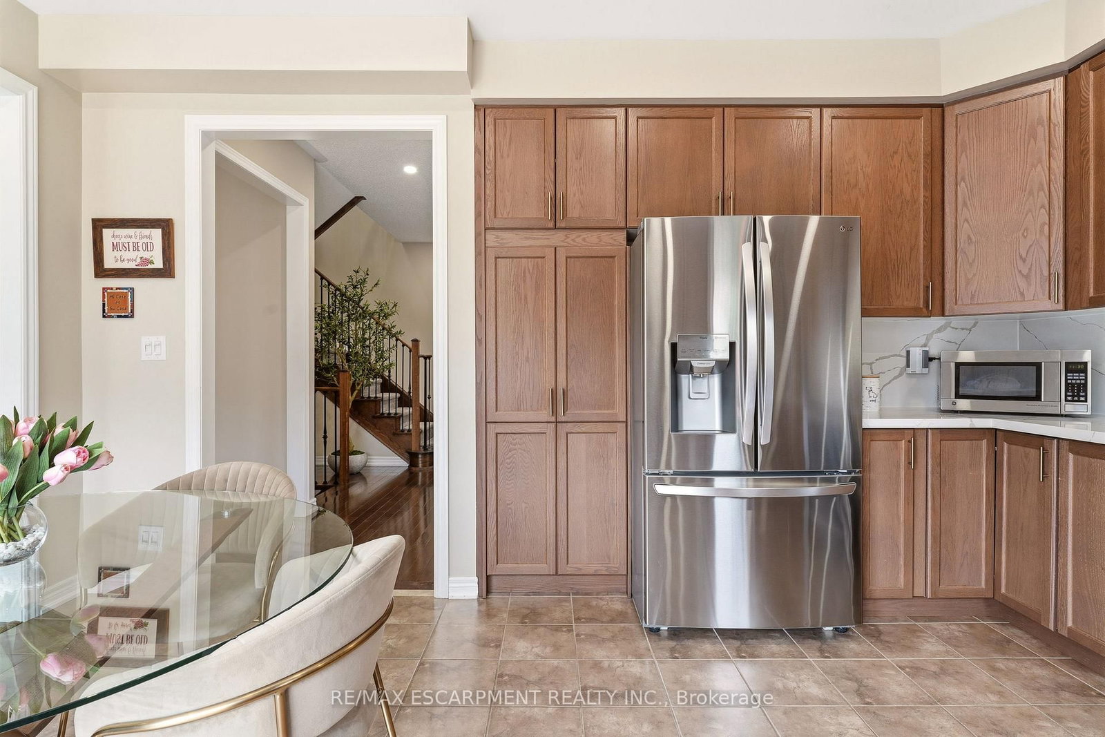 3133 Hiram Terrace • Oakville, ON photo 9