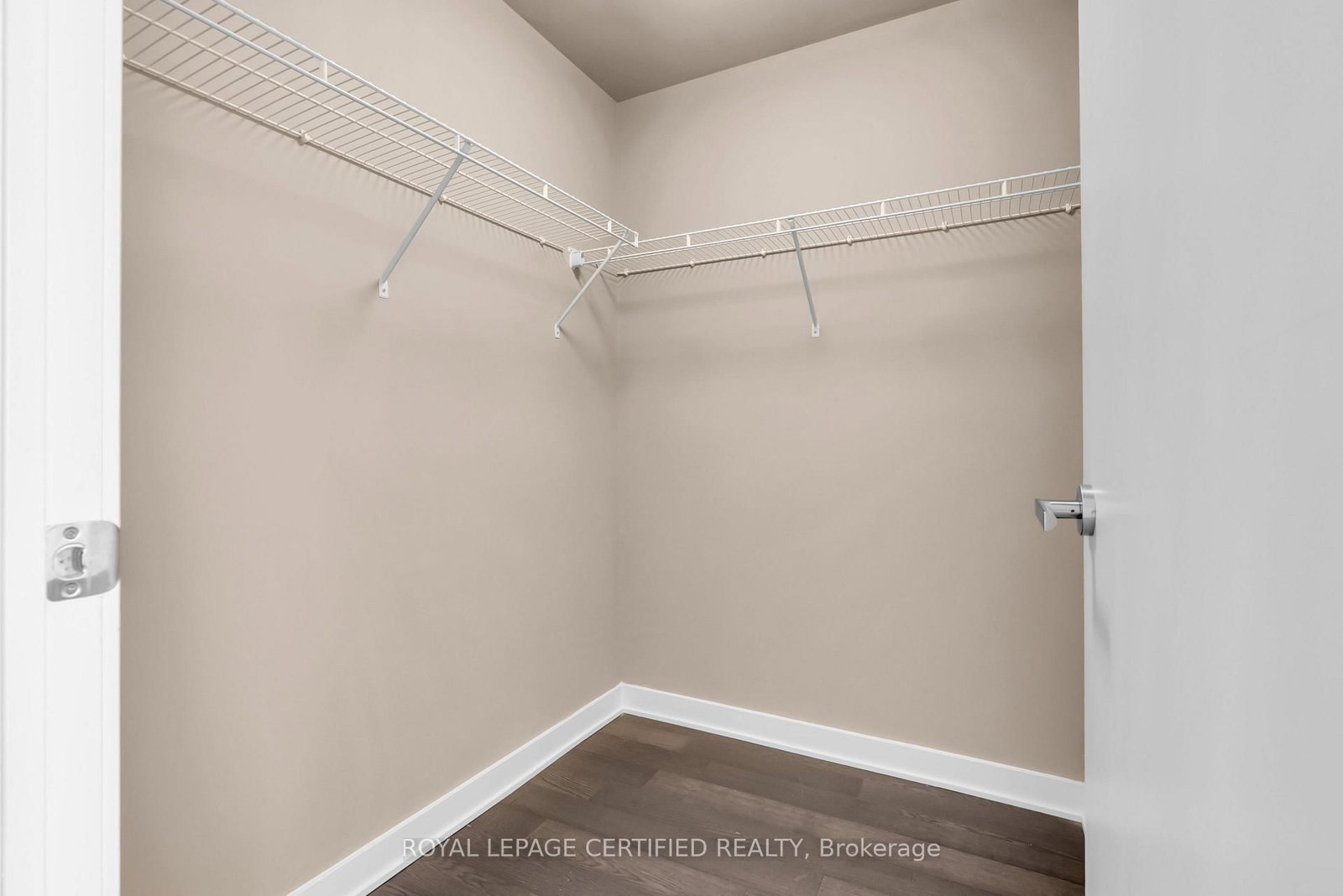 3900 Confederation Parkway • #5907 • Mississauga, ON photo 24