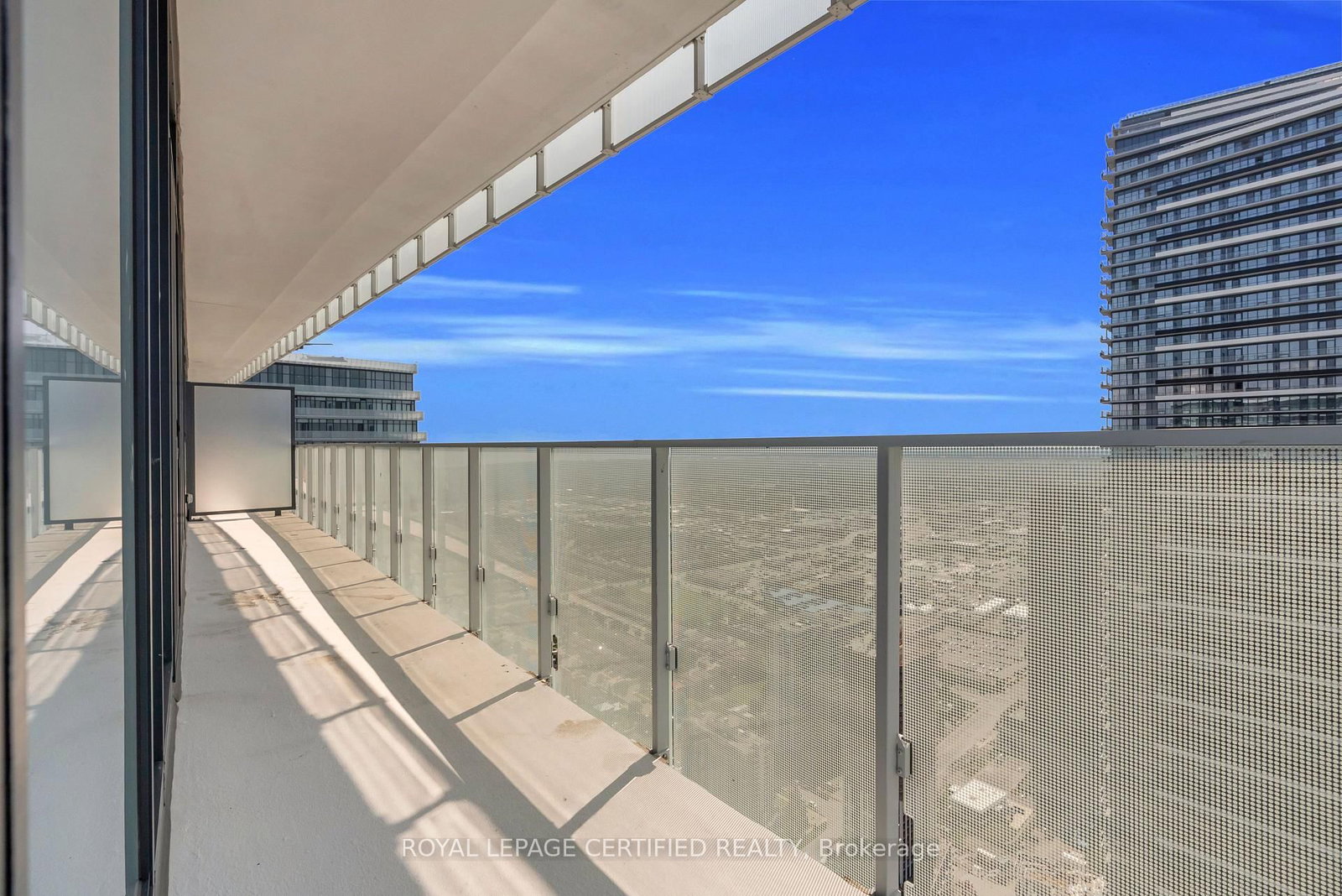 3900 Confederation Parkway • #5907 • Mississauga, ON photo 30