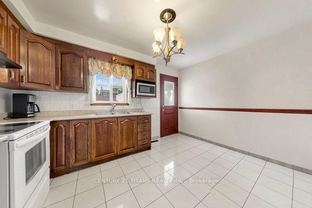 198 Boon Avenue • Toronto, ON photo 20