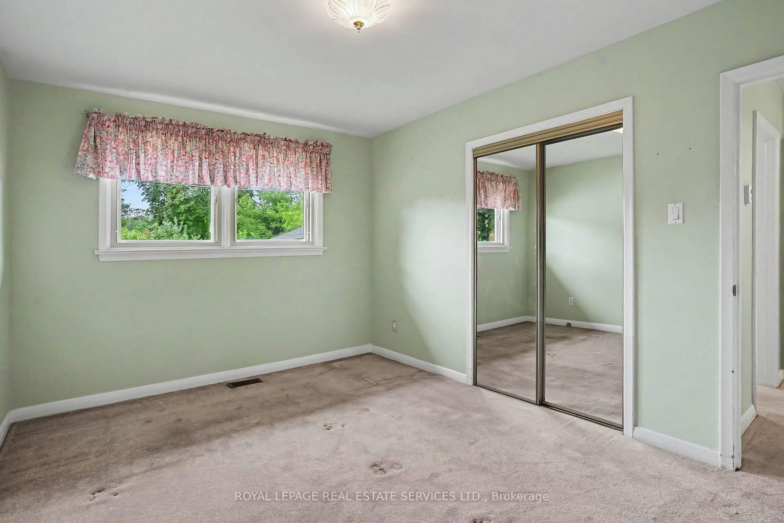 110 Celestine Dr, Toronto, view 15