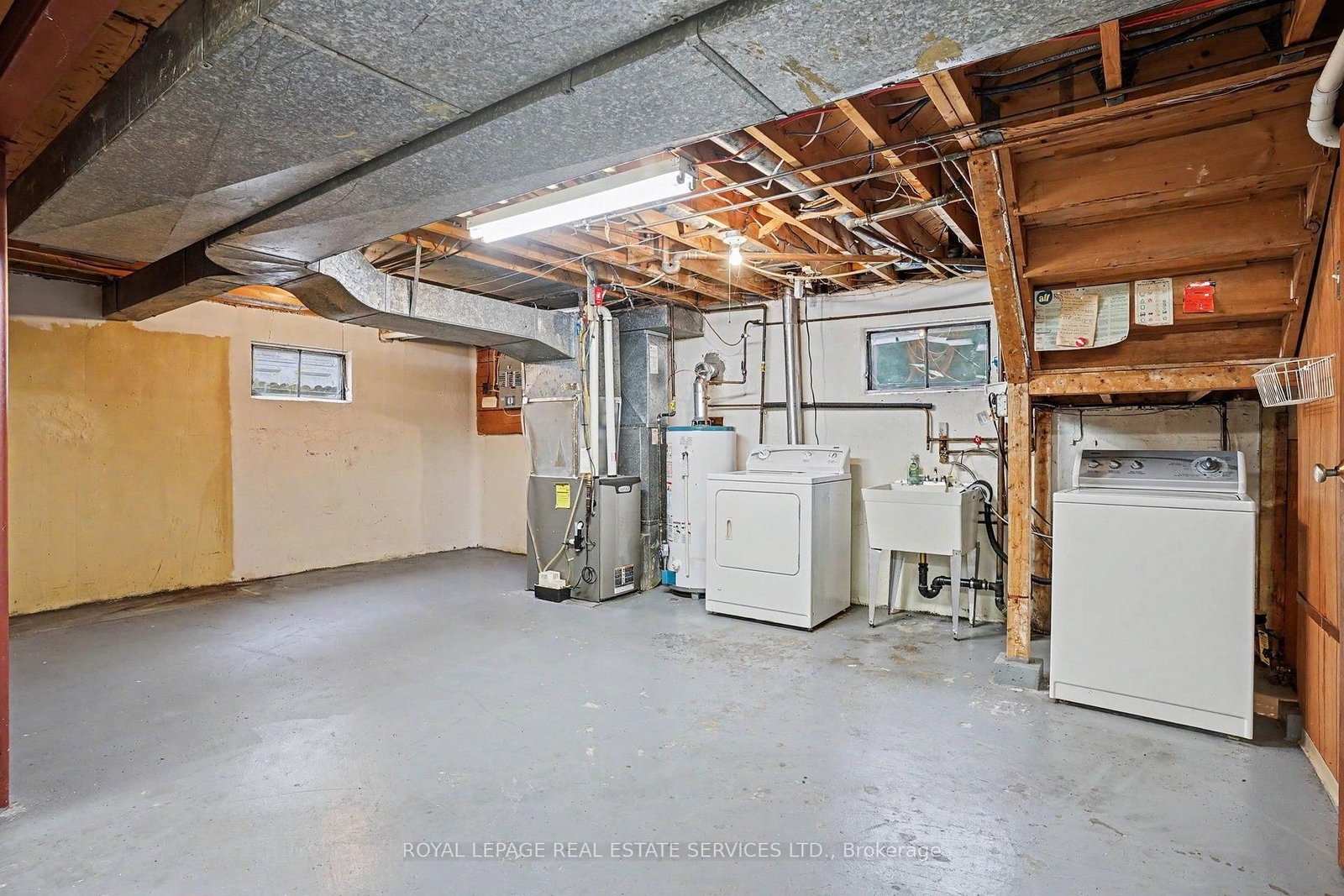 110 Celestine Dr, Toronto, view 21