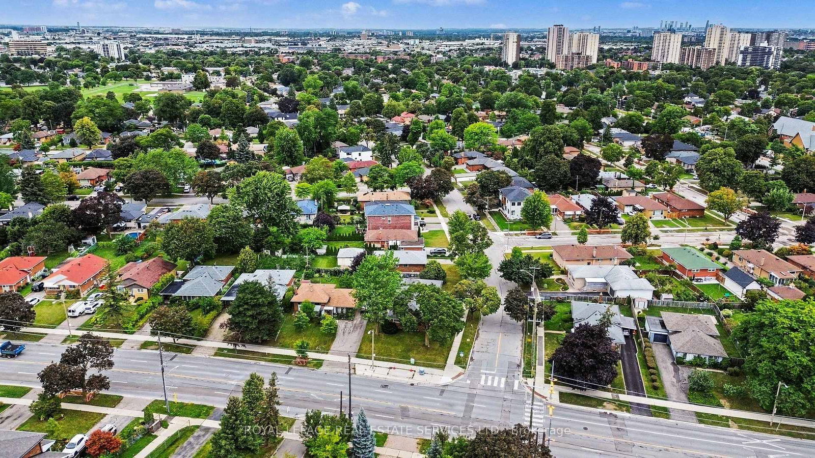 110 Celestine Dr, Toronto, view 38