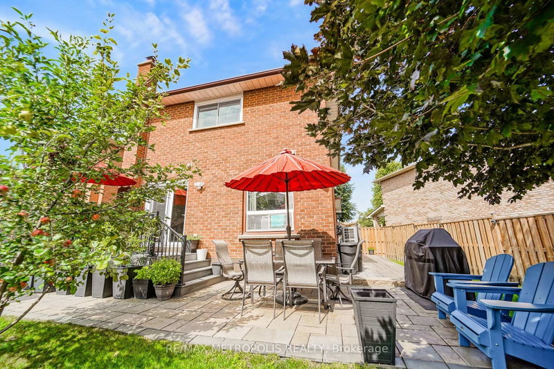 38 Langholm Brampton,ON L6Z 2X9 — Photo 15