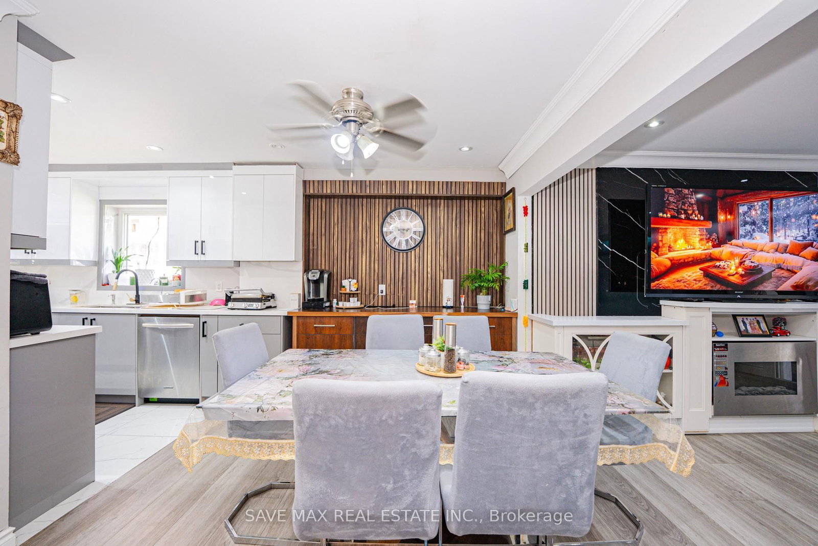 22 Foxacre Row • Brampton, ON photo 11