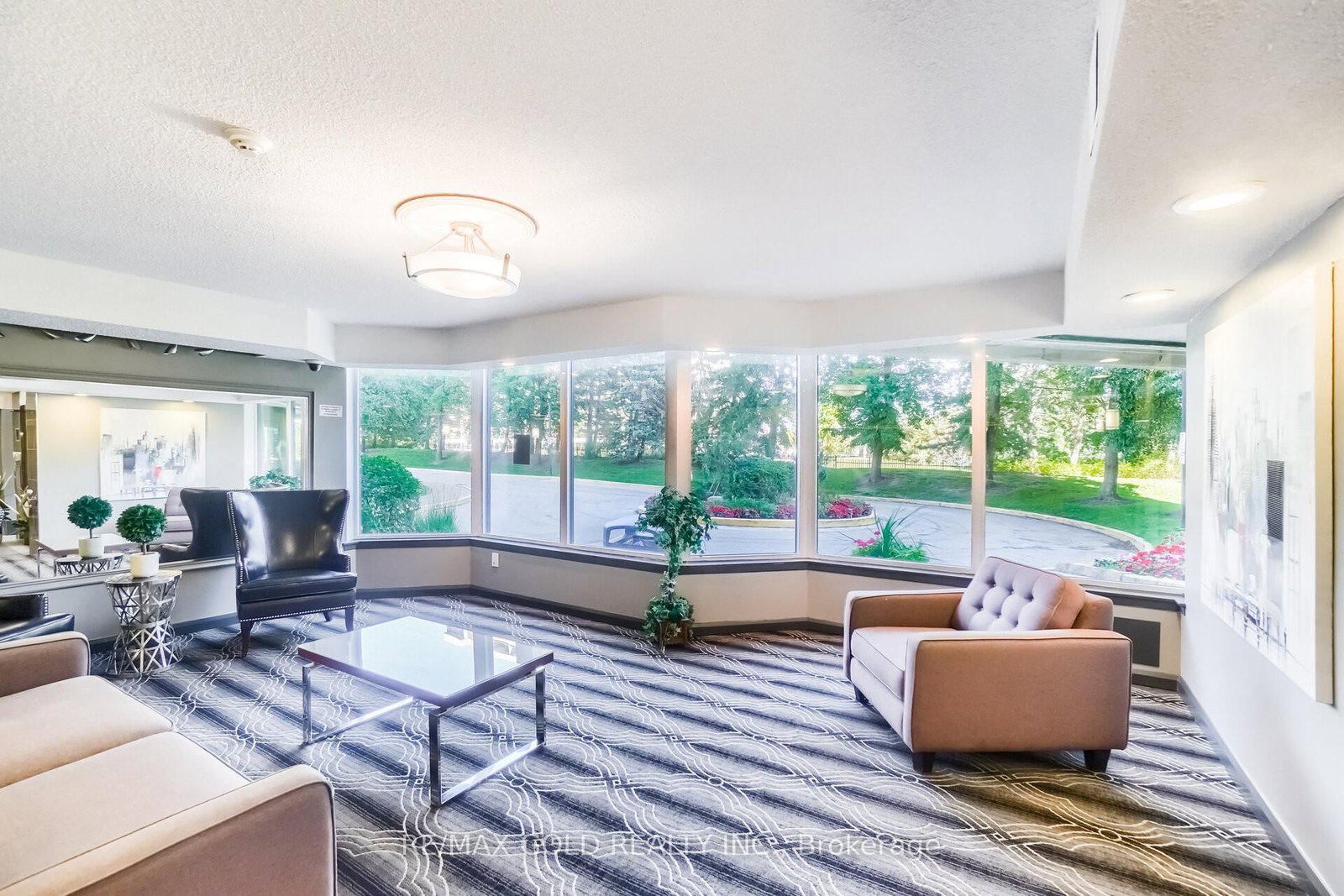 8 Lisa Street • #903 • Brampton, ON photo 18