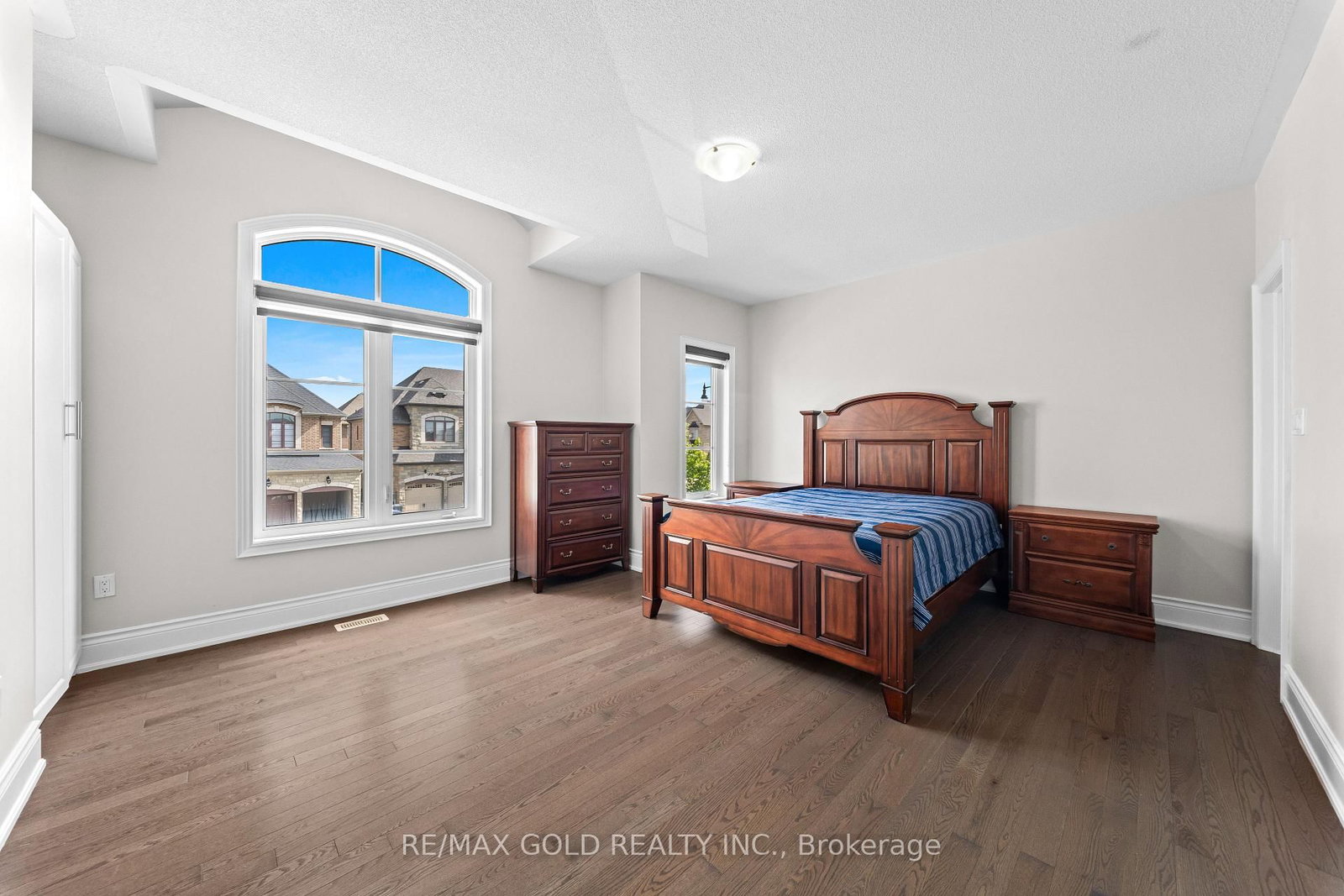 54 Gordon  Randle Drive • Brampton, ON photo 21