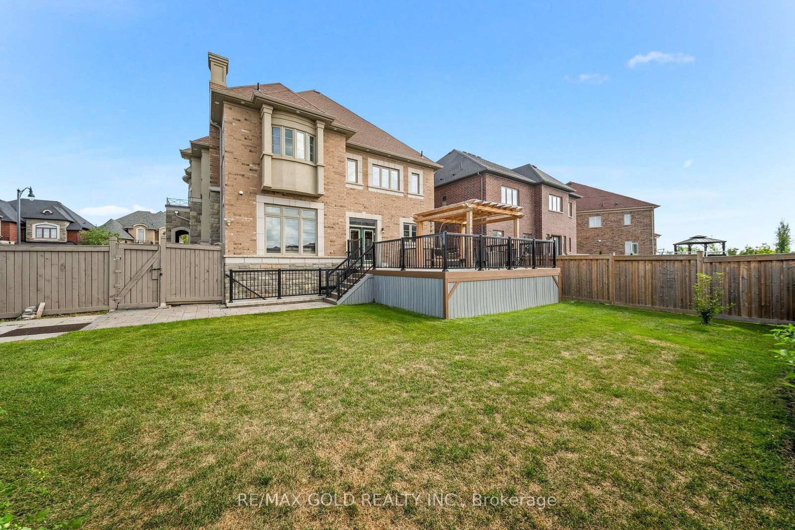 54 Gordon  Randle Drive • Brampton, ON photo 36