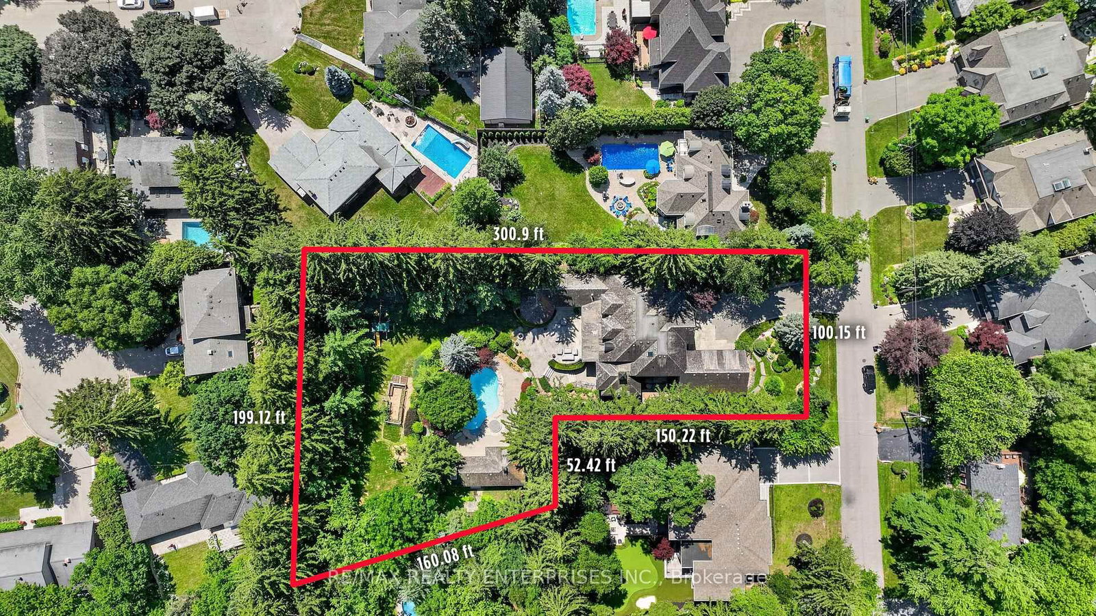 1396 Crescent Road • Mississauga, ON photo 2