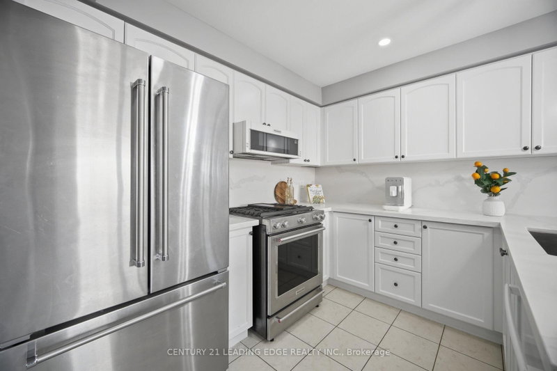 49 Robert Parkinson Brampton,ON L7A 0Y2 — Photo 10