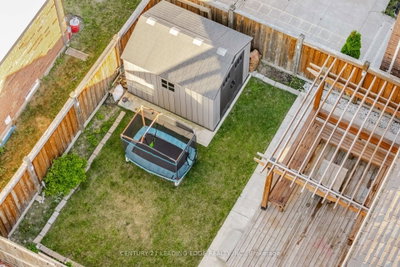 49 Robert Parkinson Brampton,ON L7A 0Y2 — Photo 43