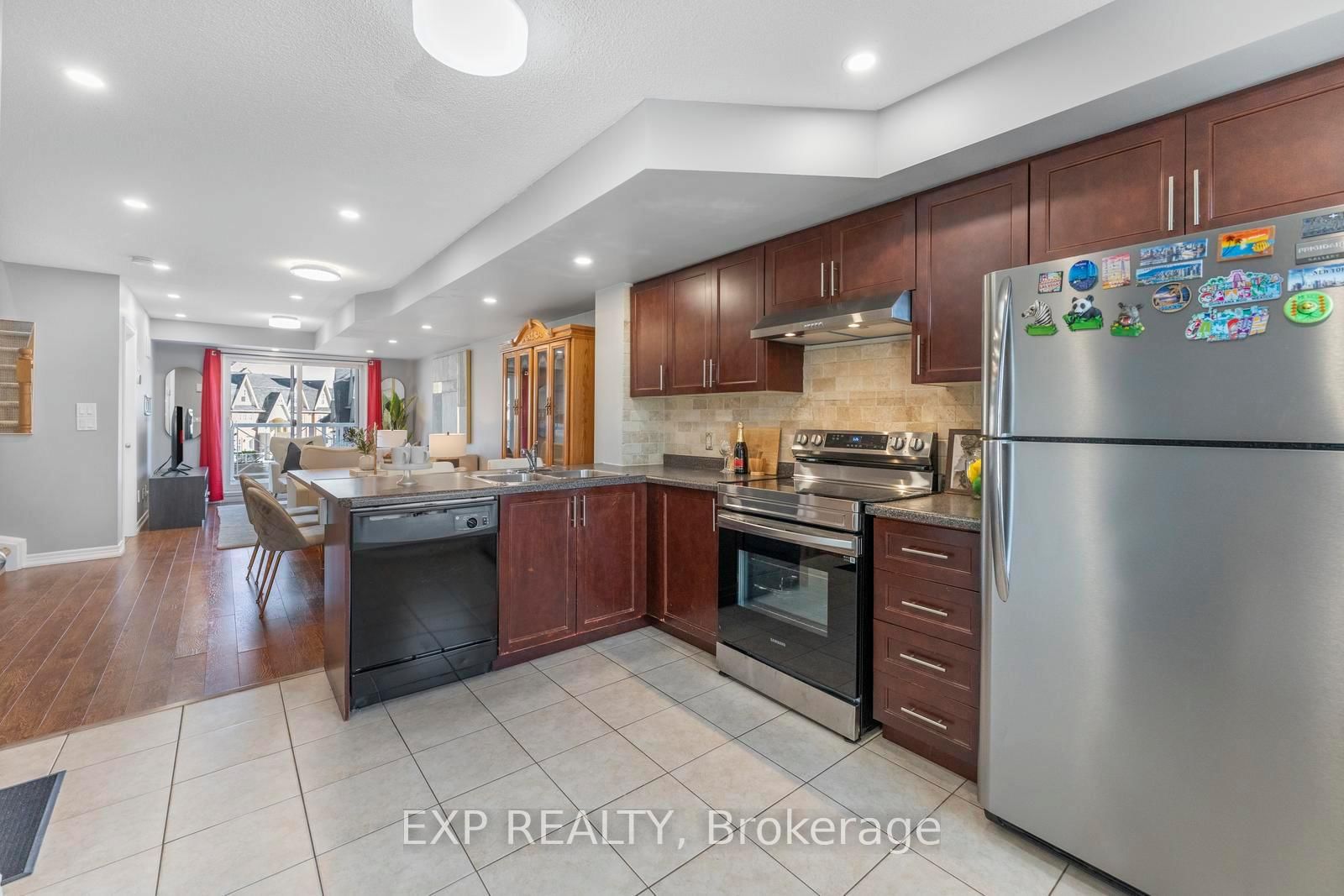 1380 Costigan Road • #13 • Milton, ON photo 12