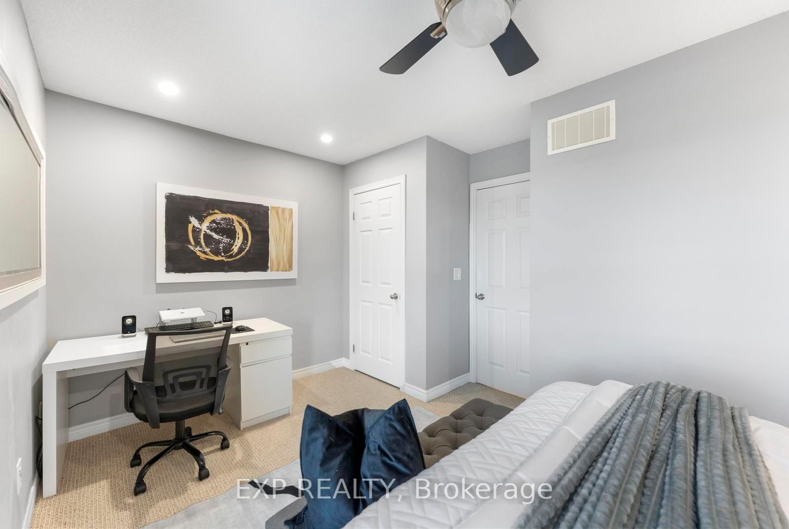 1380 Costigan Road • #13 • Milton, ON photo 16