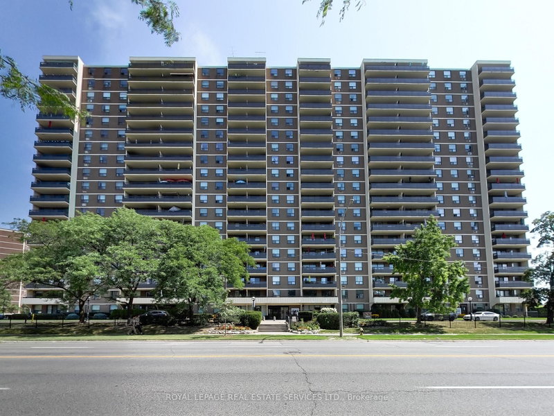 702 - 511 The West Mall Road