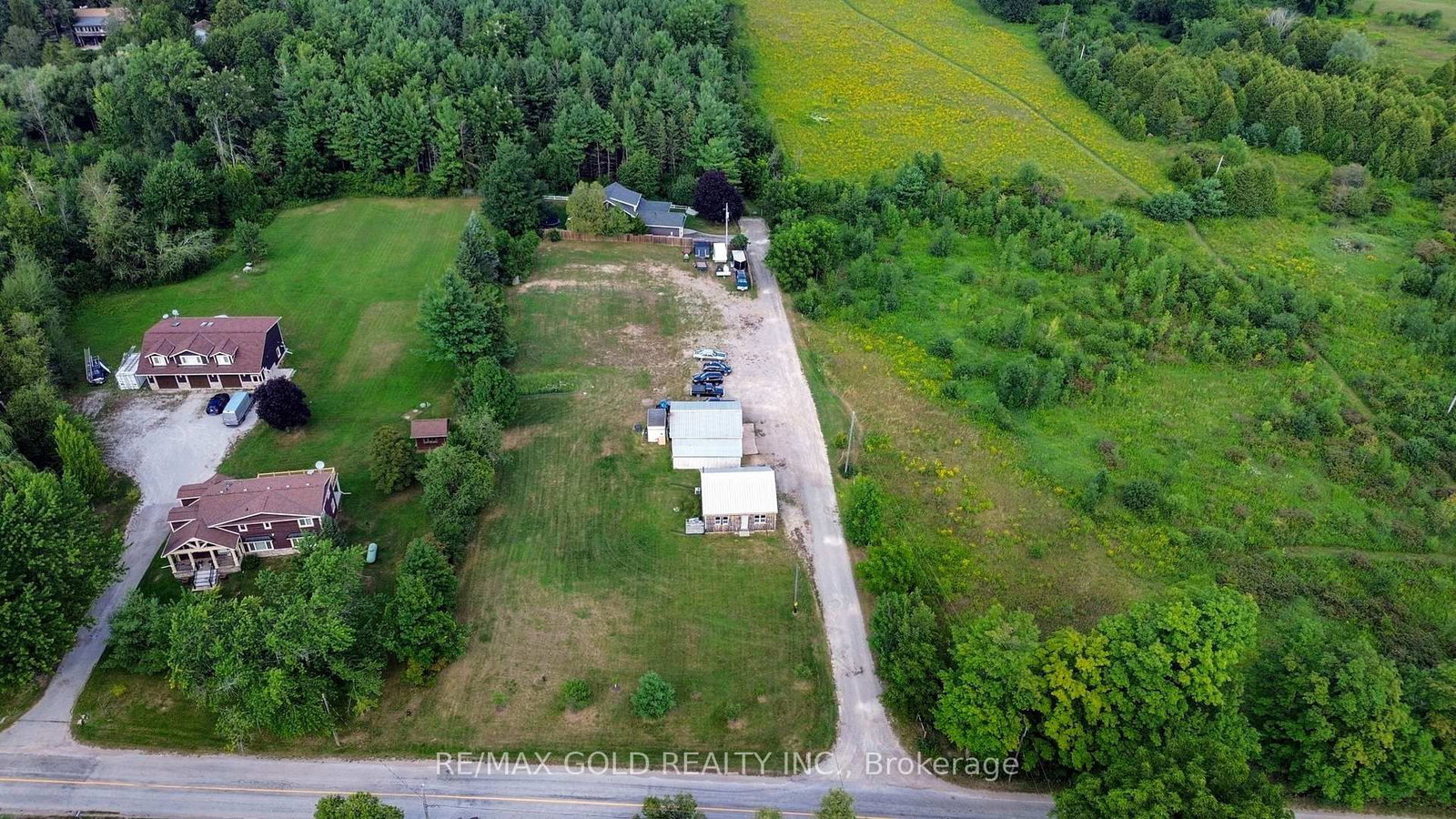 13307 Sixth Line • Halton Hills, ON photo 43