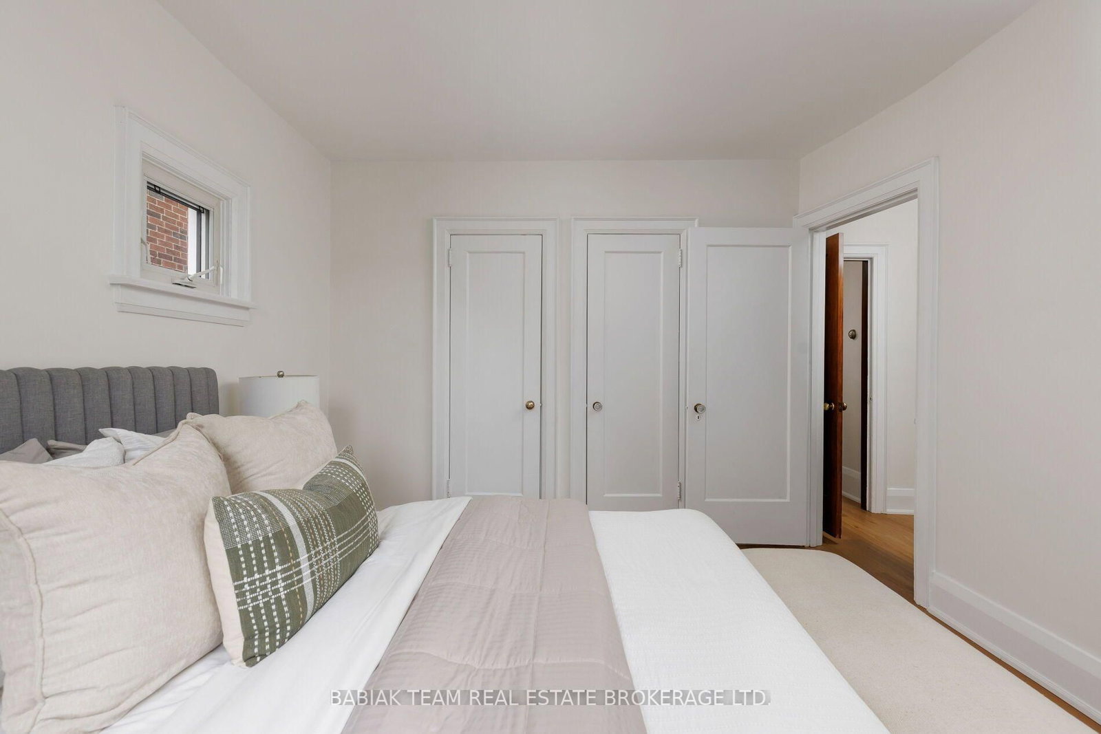 93 Glendonwynne Road • Toronto, ON photo 17
