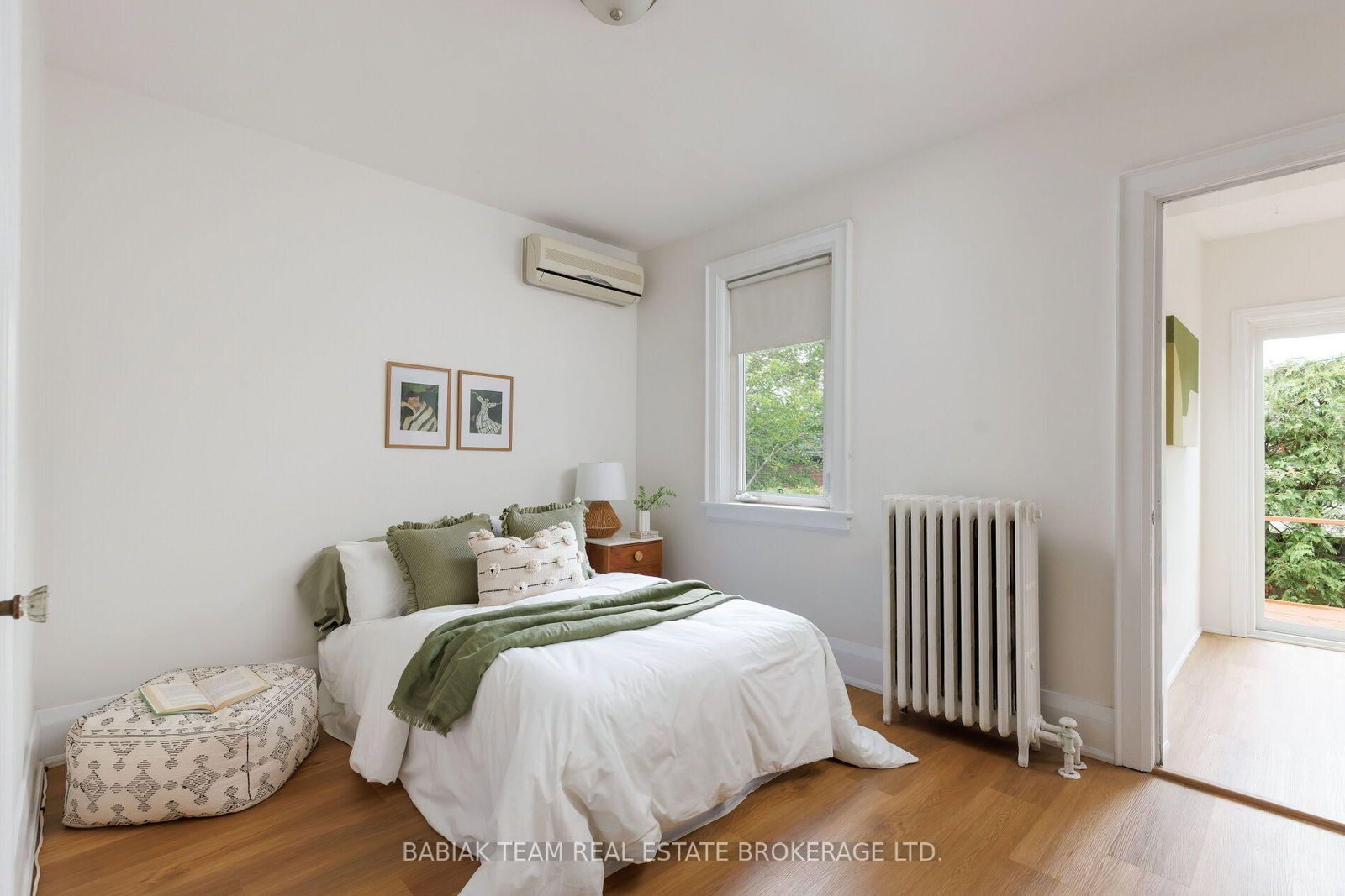 93 Glendonwynne Road • Toronto, ON photo 18