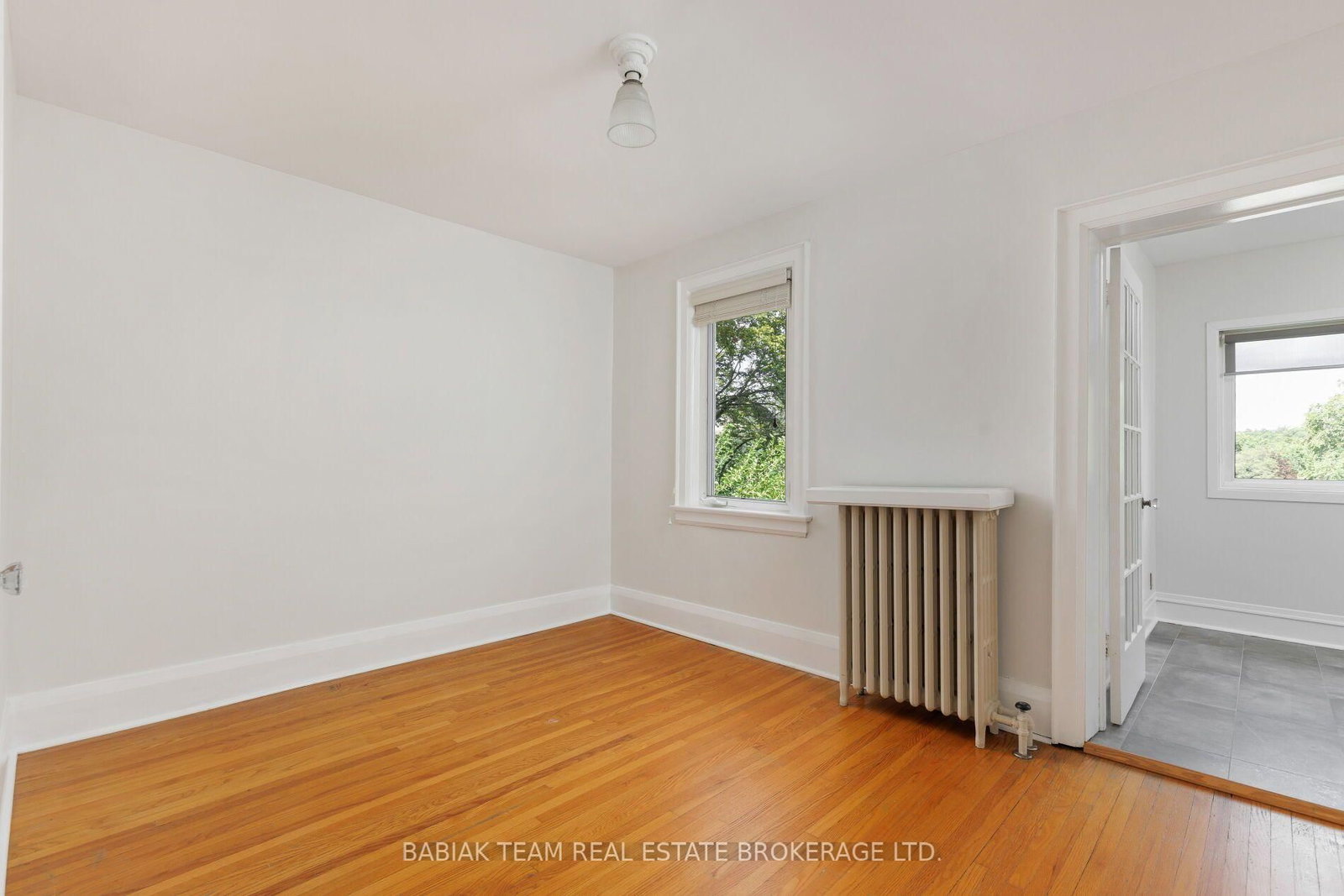 93 Glendonwynne Road • Toronto, ON photo 31