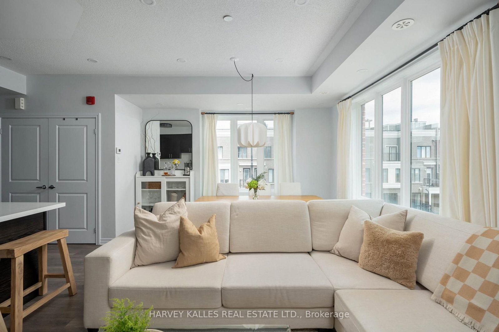 85 Eastwood Park Gardens • #35 • Toronto, ON photo 20