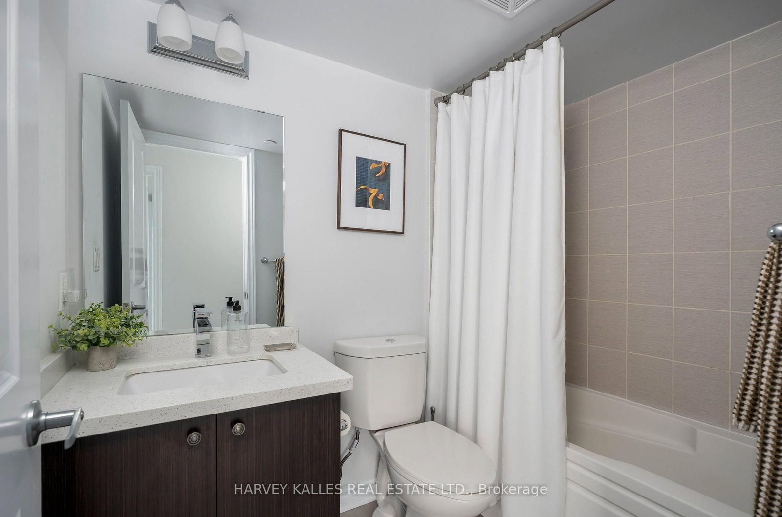 85 Eastwood Park Gardens • #35 • Toronto, ON photo 38